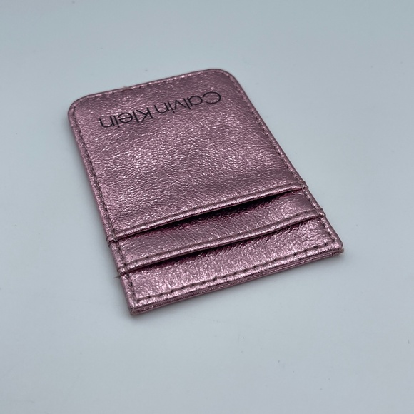 like new Calvin Klein pink leather card holder wallet - Picture 3 of 3